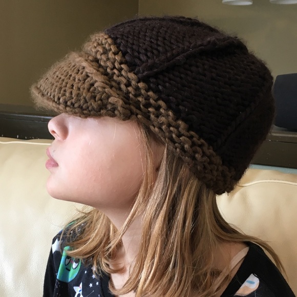 Fossil Accessories - CLEARANCE!💋FINAL PRICE 🎉 FOSSIL brown knit hat